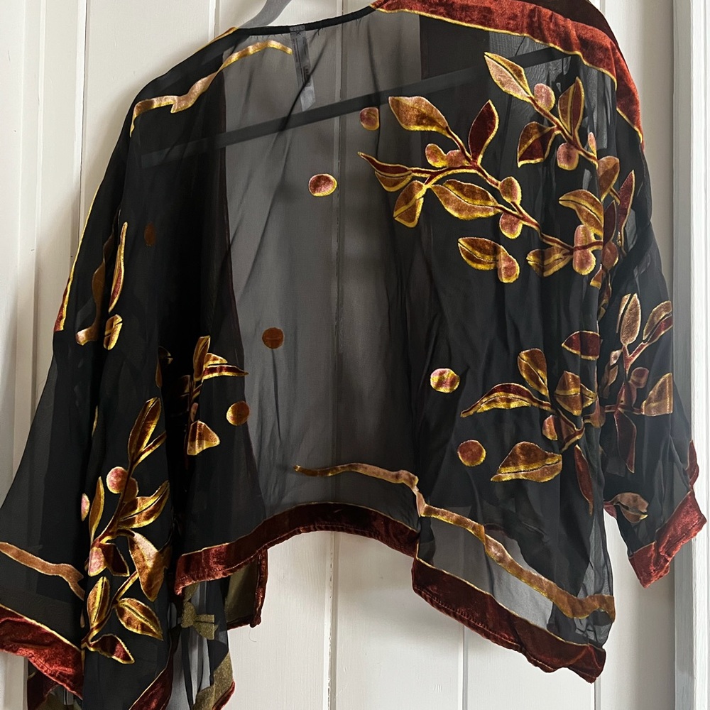 MOVING SALE!! Vintage velvet shawl